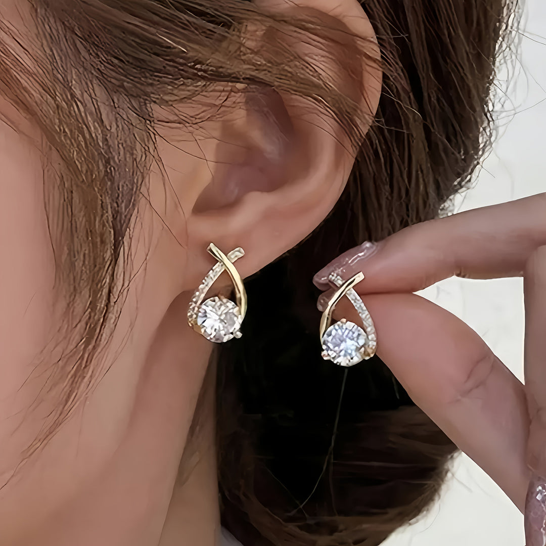 O&O - Boucles d'oreilles en zirconium Croix Dorée