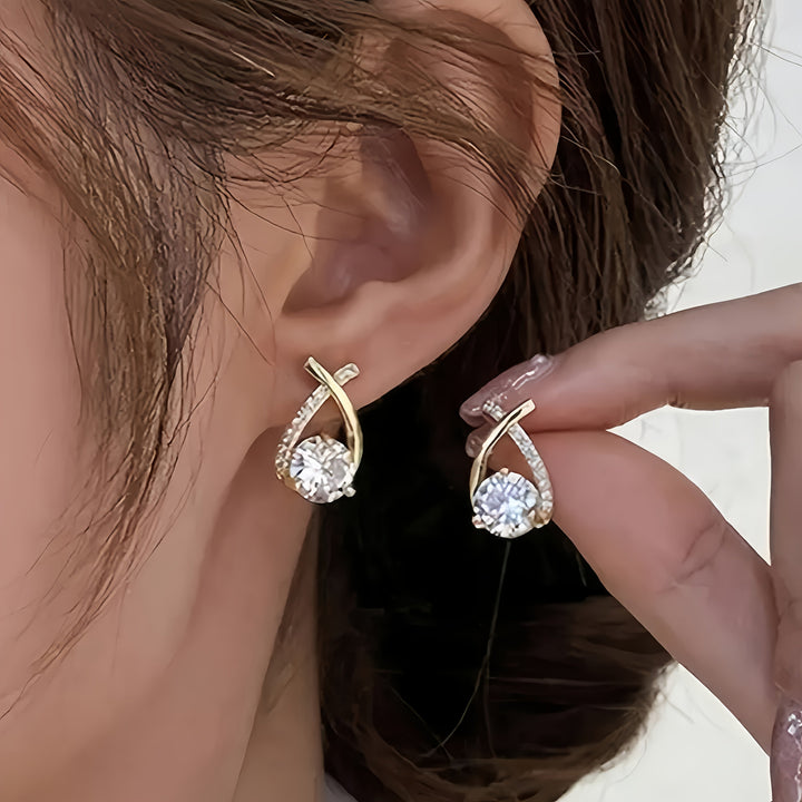 O&O - Boucles d'oreilles en zirconium Croix Dorée