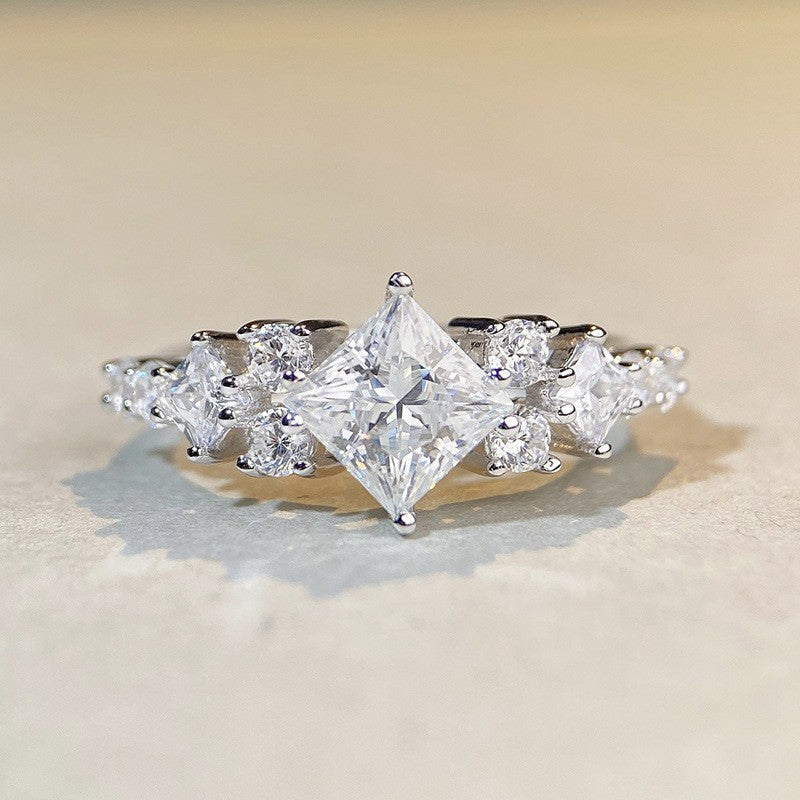 Bague Cressida Lumere | Or Blanc