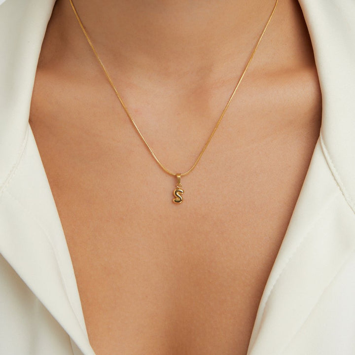 Collier en Lettre Bulle Chic