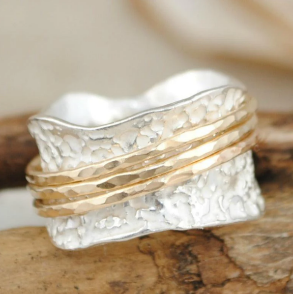 Bague rétro fine en or et argent