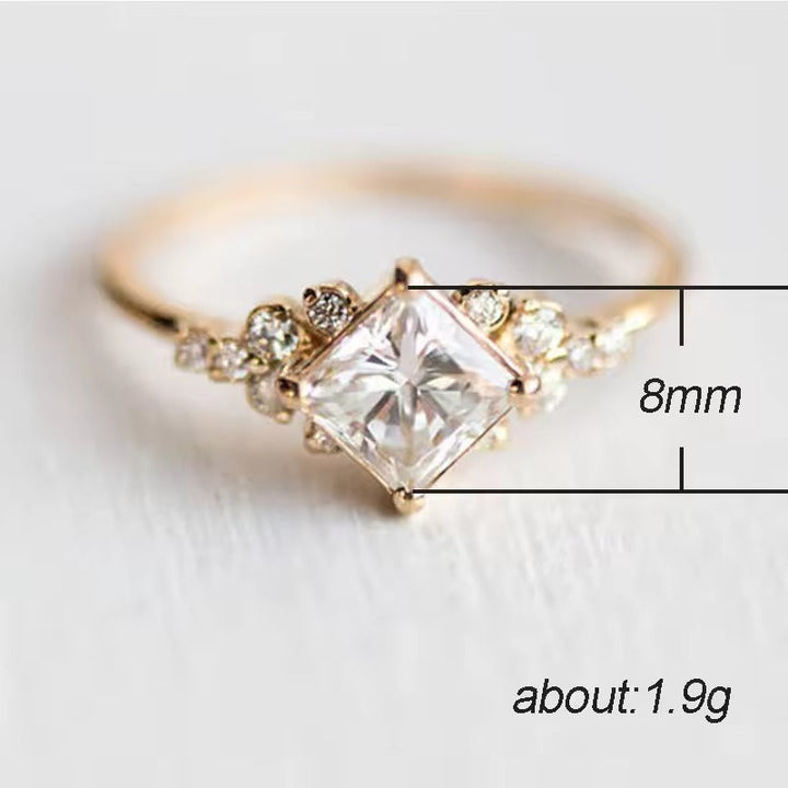 Karen - Bague Élégante Reine Delysienne