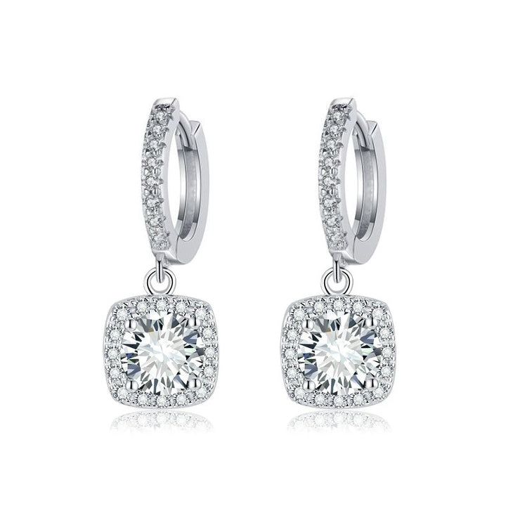 Boucles d'oreilles pendantes en moissanite en forme de carré | Or blanc