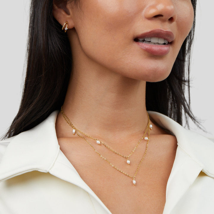 Collier Superposé avec Goutte de Perle Kay