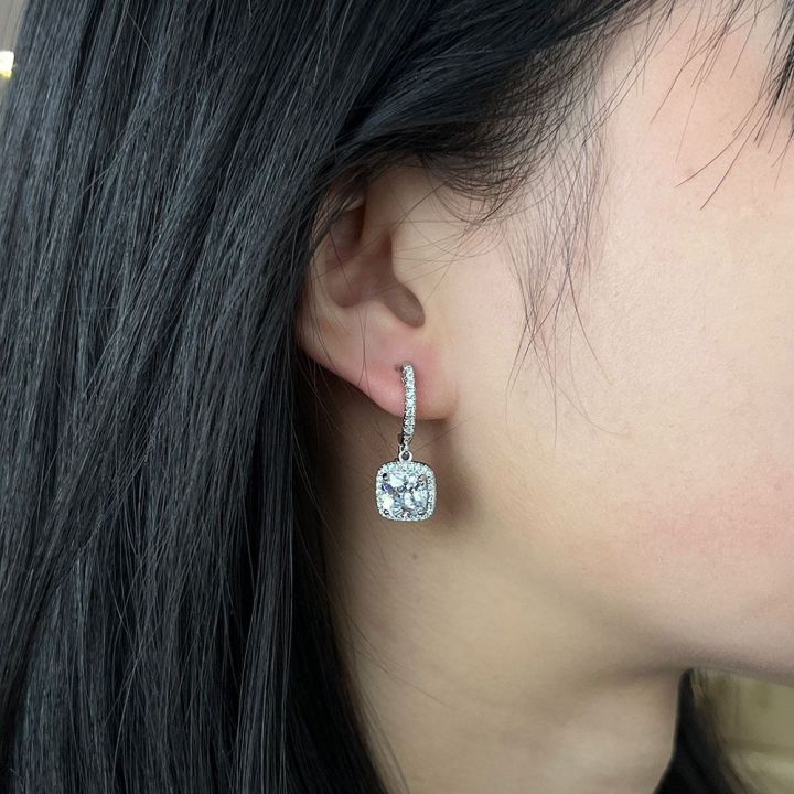 Boucles d'oreilles pendantes en moissanite en forme de carré | Or blanc