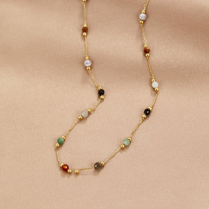 Collier en Pierre Luly