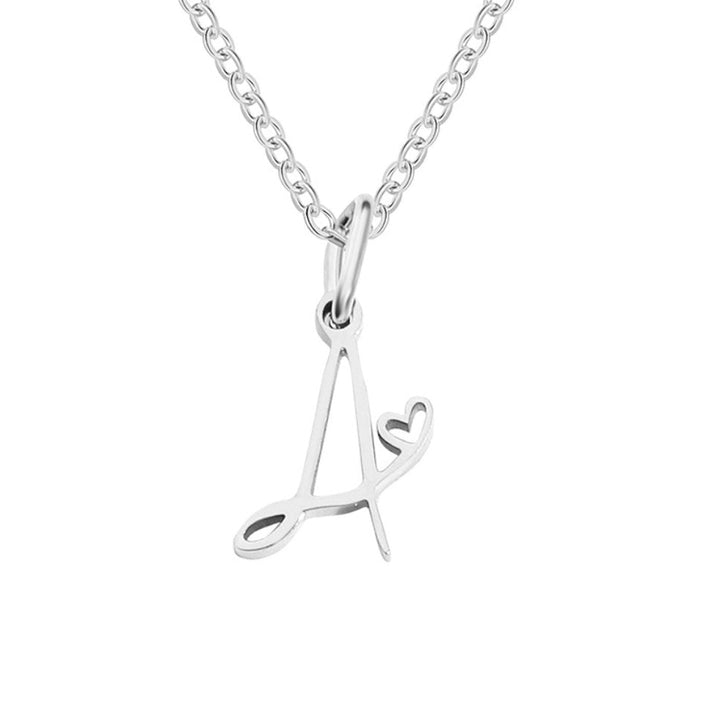 Collier en forme de cœur avec lettre en argent